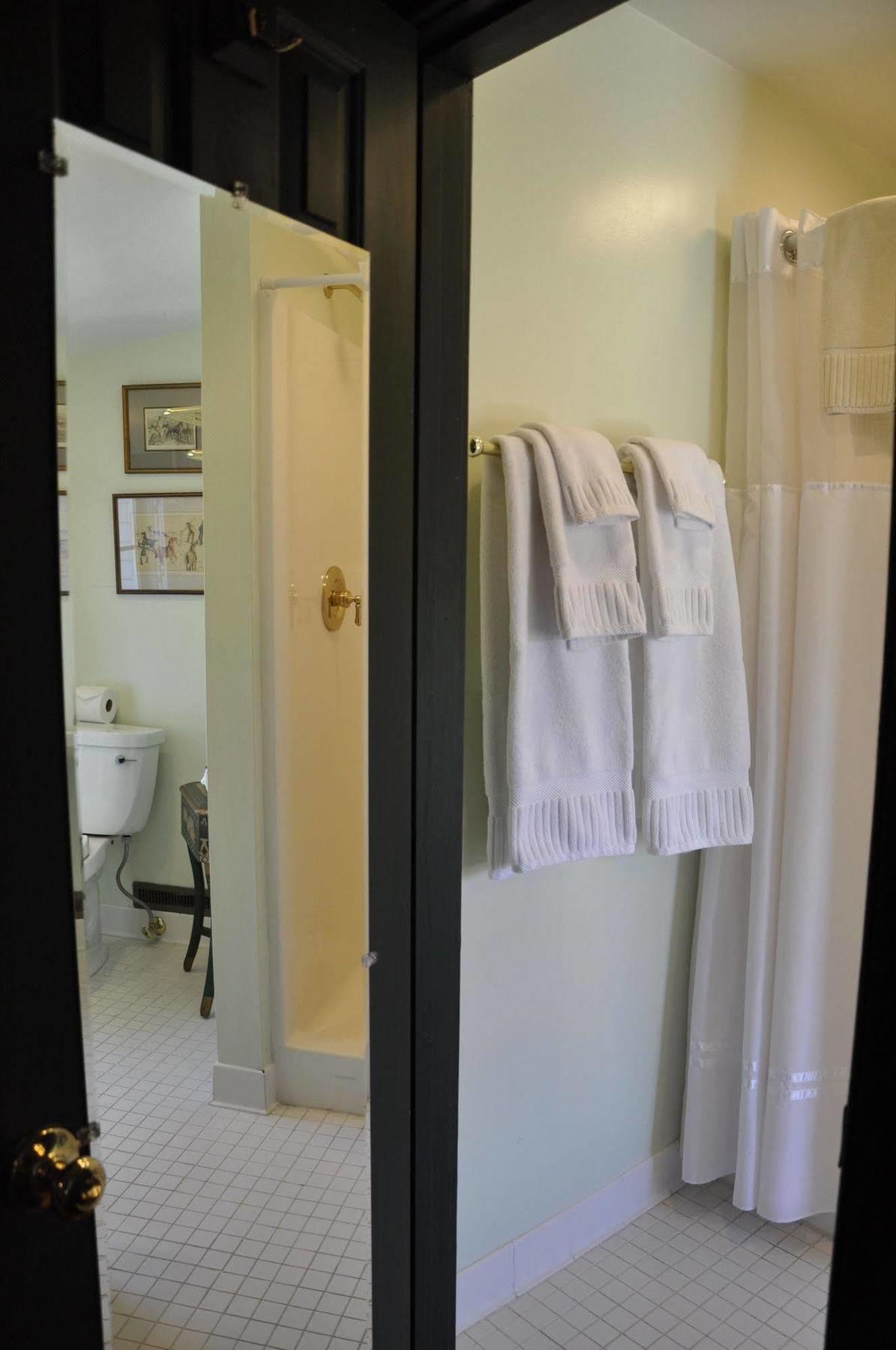 Inn The Ashby & Restaurant 3*
